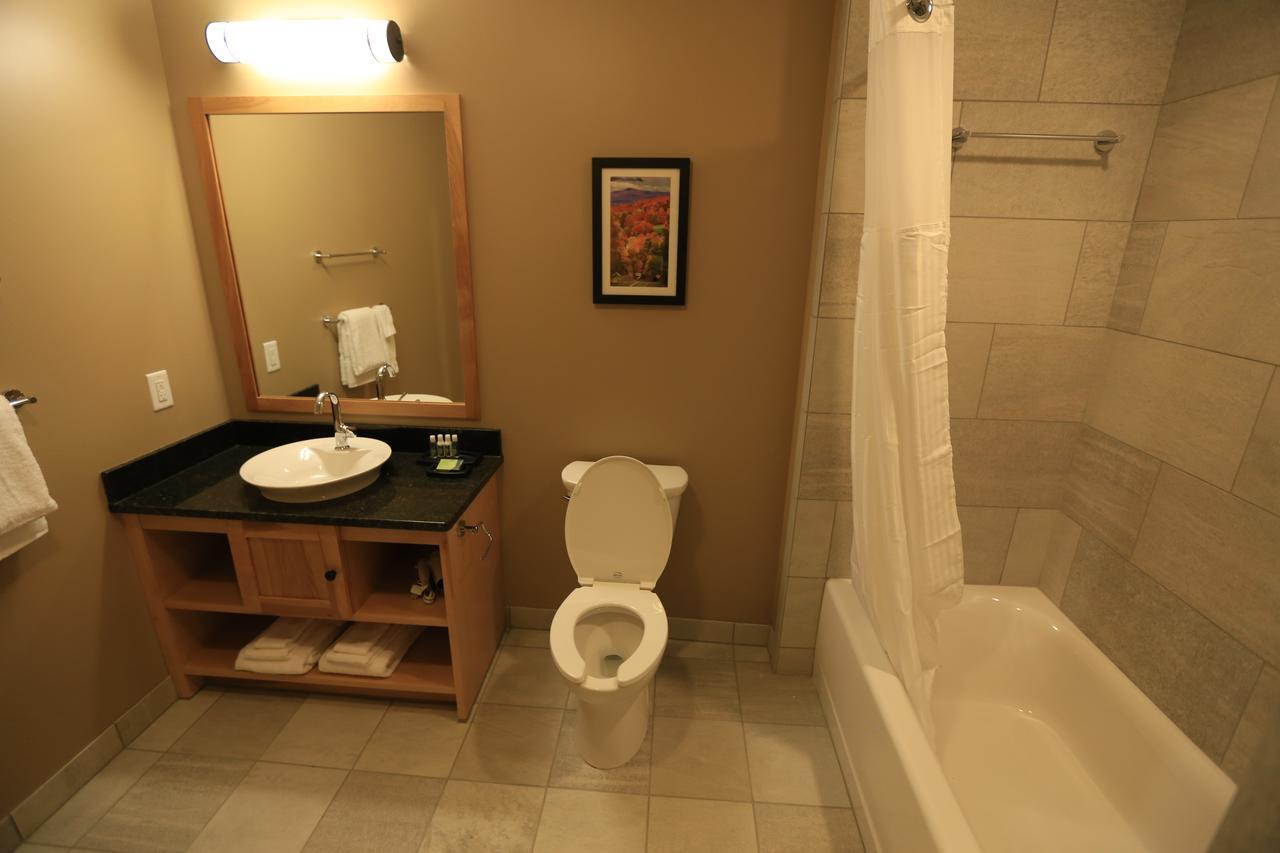 Burke Mountain Hotel And Conference Center 외부 사진