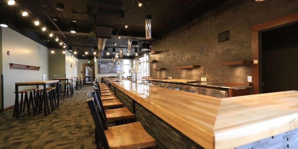 Burke Mountain Hotel And Conference Center 외부 사진